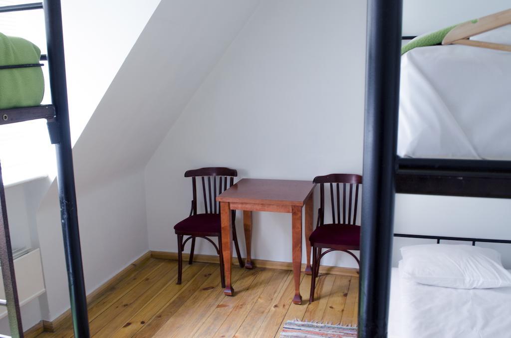 Red Nose Hostel With Self-Check In Riga Exterior foto