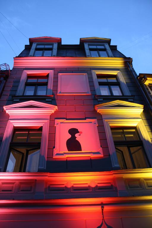 Red Nose Hostel With Self-Check In Riga Exterior foto